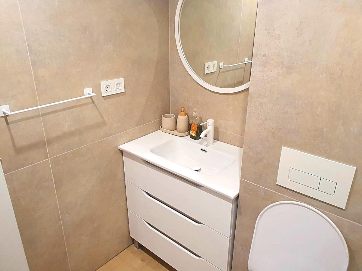 First Line Beach Beautiful Two Bedrooms Benidorm Exterior foto